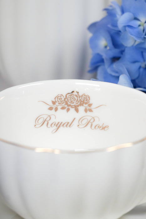 Royal Rose Tasse und Untertasse weiß mit Goldrand 200 ml Isabelle