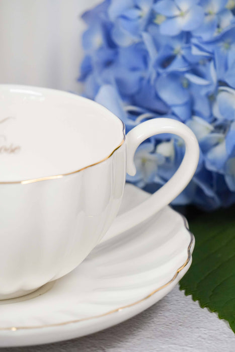 Royal Rose Tasse und Untertasse weiß mit Goldrand 200 ml Isabelle